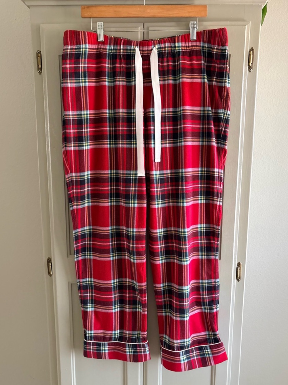 Lands' End Women's Plus 1X Flannel Pajama Pants Red Plaid Sleepwear‎